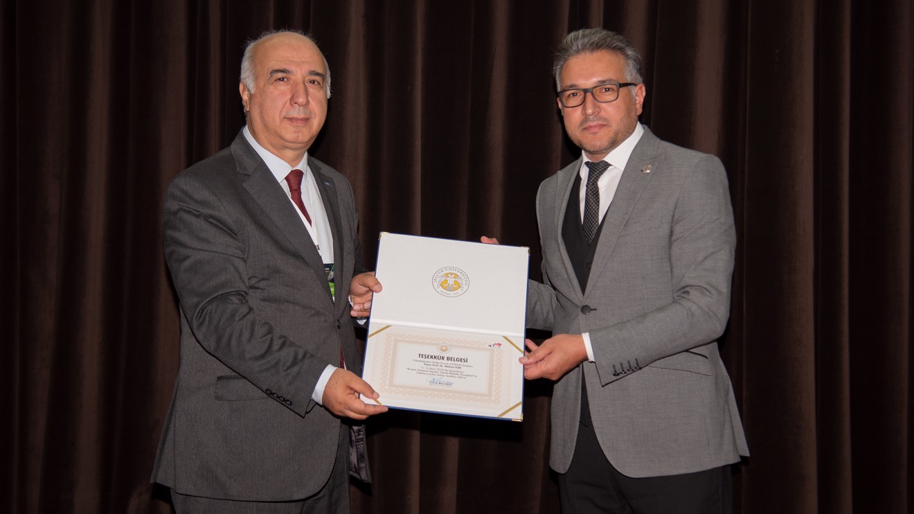 Selçuk Üniversitesinde bilim ve sanat kongrede buluştu